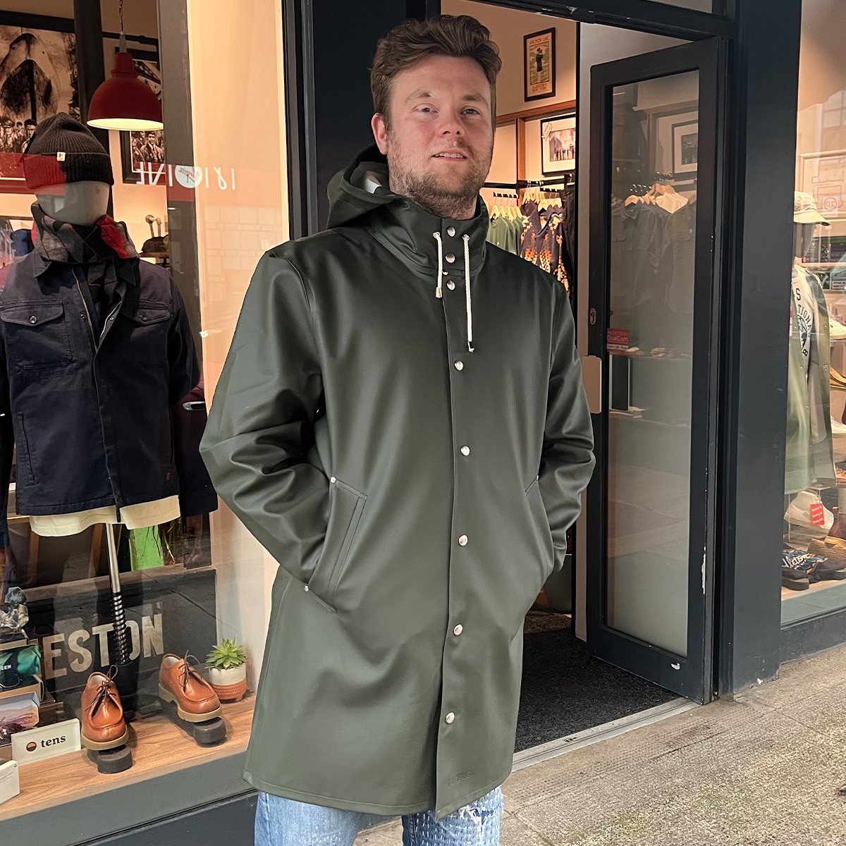 STUTTERHEIM - DARRAGH MEECHAN